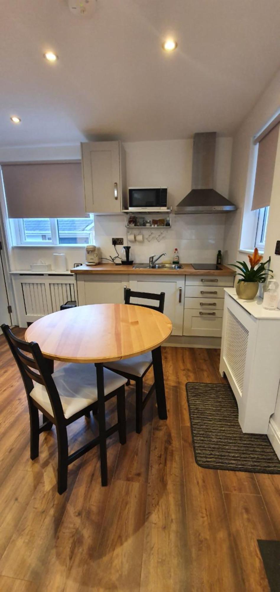 גילדפורד Self-Contained Guest Suite מראה חיצוני תמונה